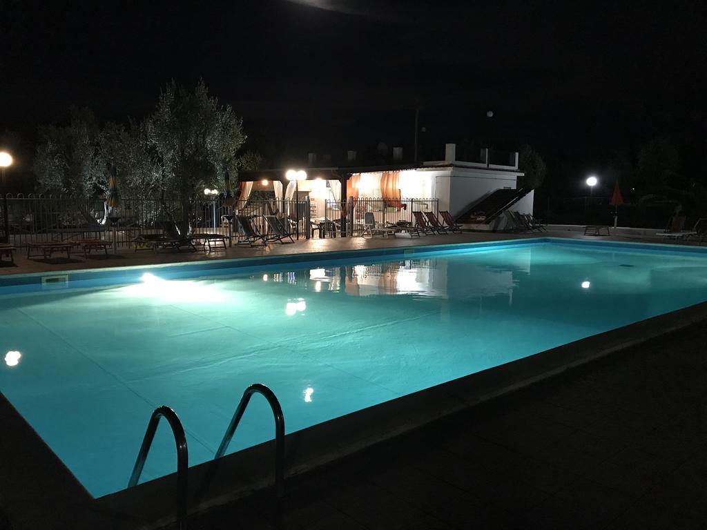 Funno Delle Noci Hotel เปสคีชี ภายนอก รูปภาพ